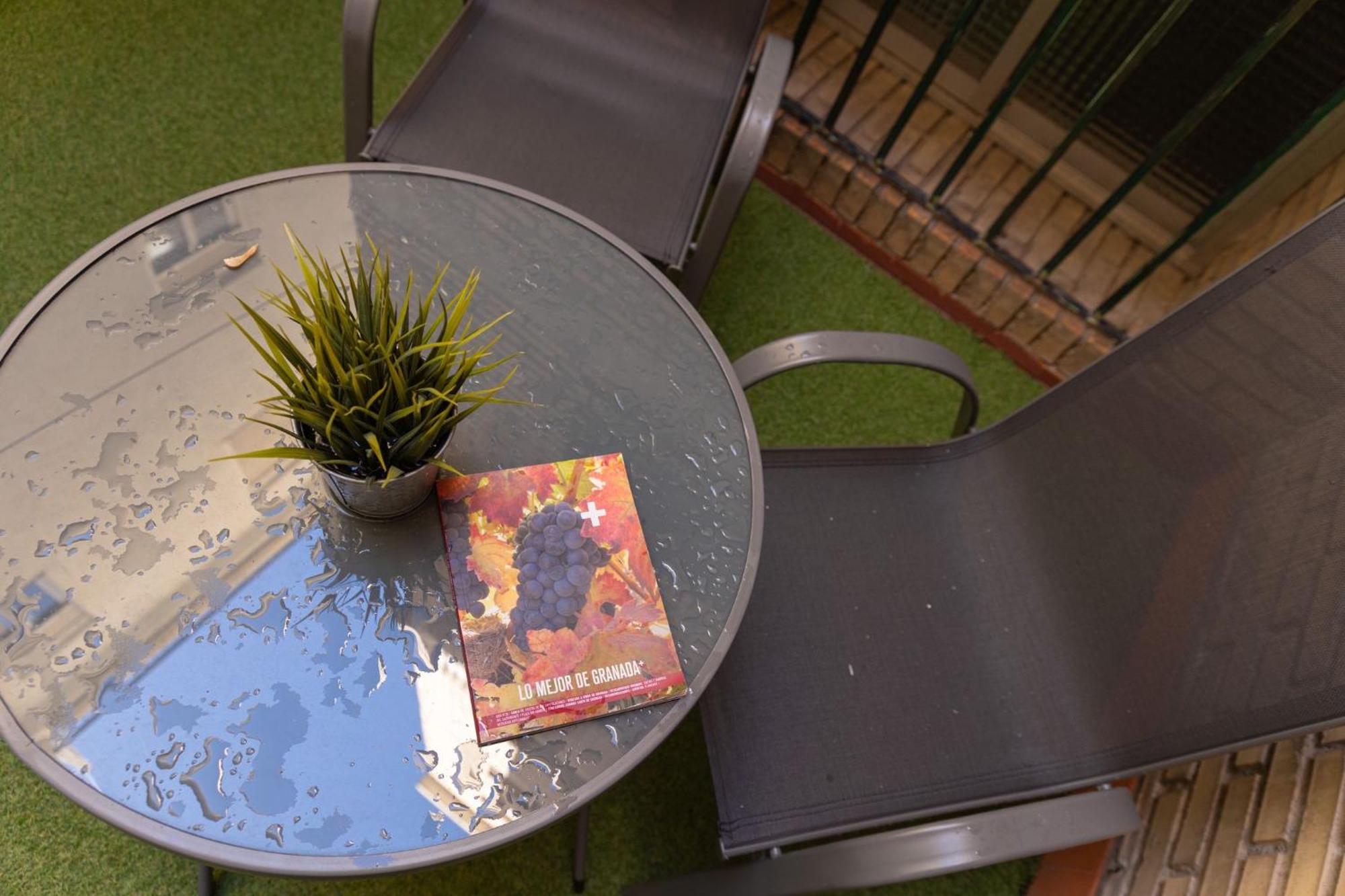 Jardines Del Triunfo Apartamentos グラナダ エクステリア 写真